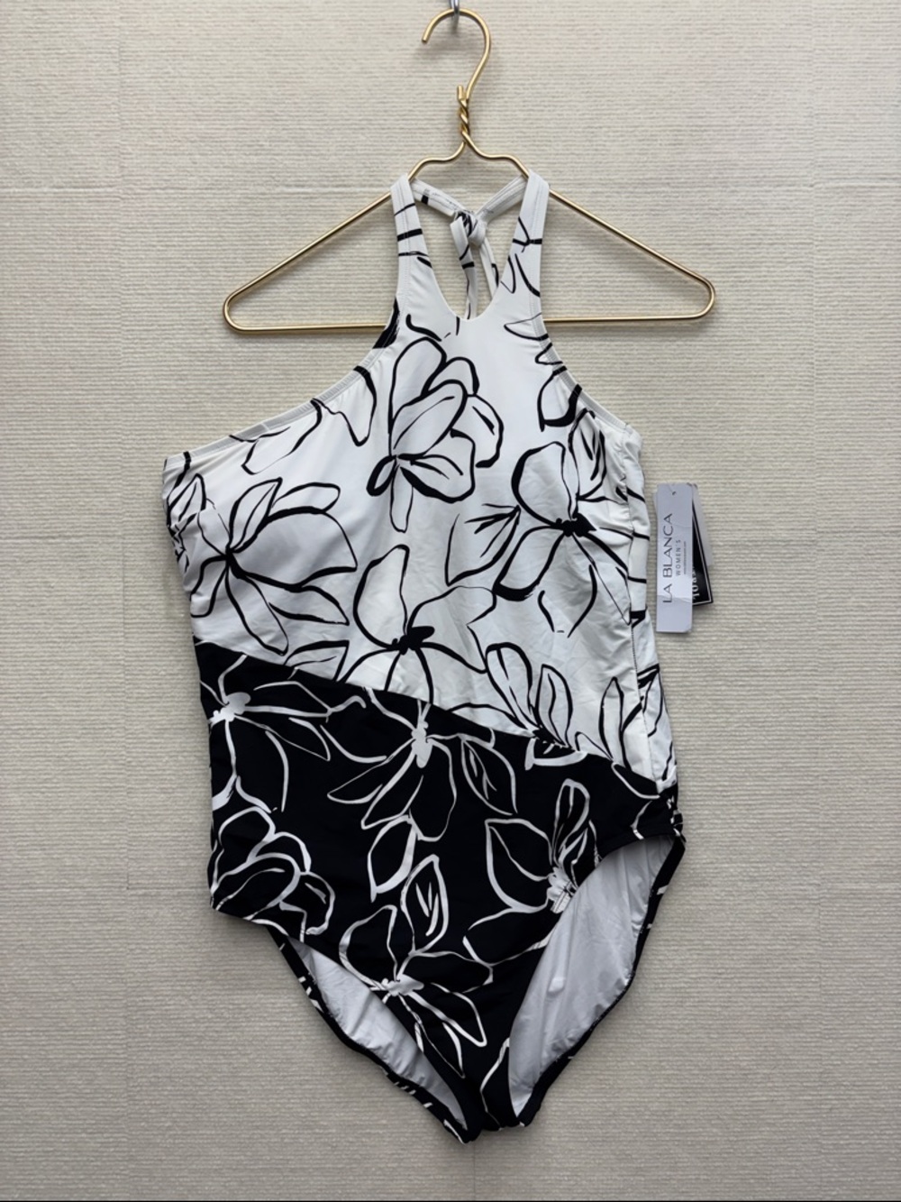 New La Blanca | 16W Black & White Floral High-Neck One-Piece